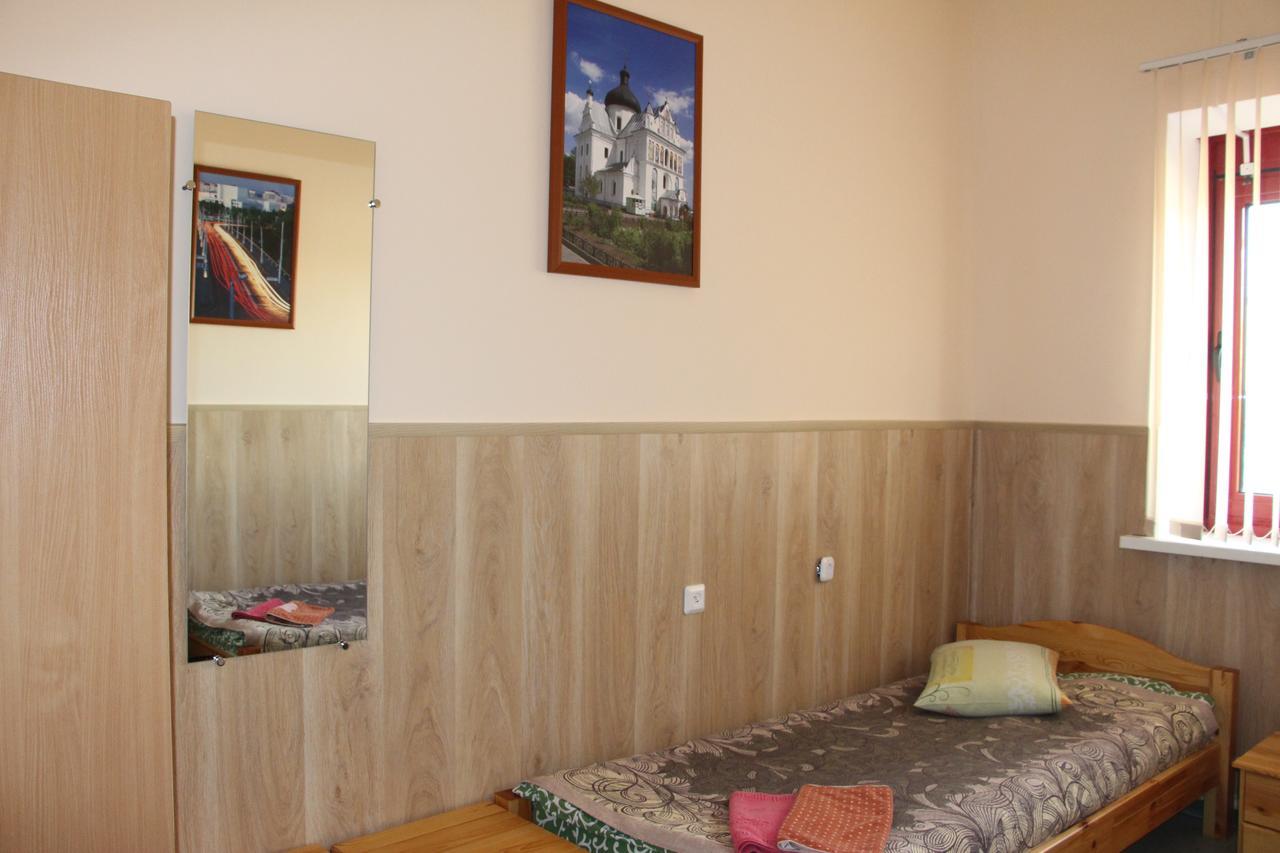 Nomera Dvorets Gimnastiki Mogilev Exterior photo